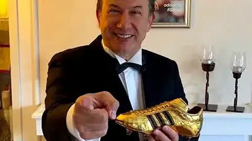 FENERBAHÇE İLE FERENCVAROS MAÇINI TANJU ÇOLAK SİZLER İÇİN YORUMLADI!