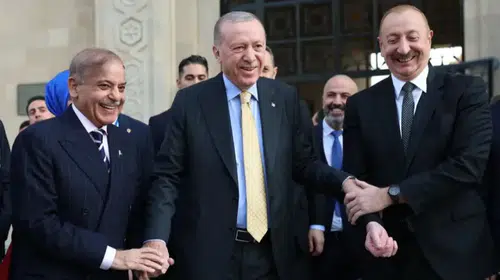 CUMHURBAŞKANI ERDOĞAN:"KARABAĞ TÜRK DÜNYASI İÇİN BÜYÜK BİR GURUR!"