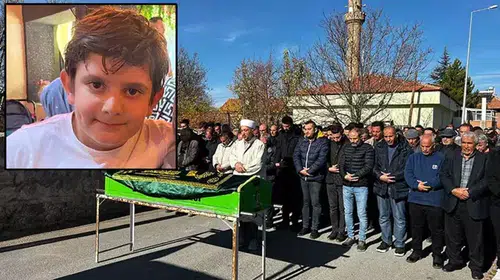 NEFES BORUSUNA JELİBON KAÇAN 8 YAŞINDAKİ AHMET YAHATINI KAYBETTİ!