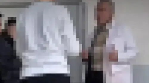 ÖĞRETMENLERİ İLE DALGA GEÇEREK ZORBALIK YAPAN ÖĞRENCİLERİN CEZASI BELLİ OLDU!