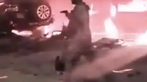 PAKİSTAN’DA ASKERİ BİRLİĞE SİLAHLI VE BOMBALI SALDIRI YAPILDI!