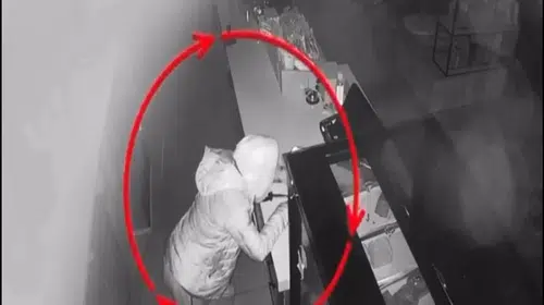 İŞYERİNDEN SADAKA KUTUSUNU ÇALAN ŞÜPHELİ TUTUKLANDI!