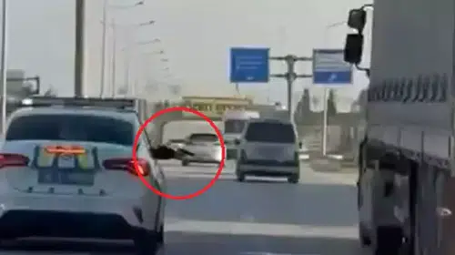 "DUR!" İHTARINA UYMAYAN TIR ŞOFÖRÜ SİLAH ZORU İLE DURDURULDU!