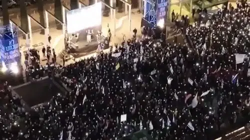 İSRAİL’DE HALK SİYONİST NETANYAHU’YU PROTESTO EDİYOR!