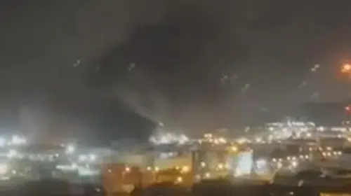 SON DAKİKA! TÜPRAŞ İZMİT TESİSLERİNDE PATLAMA MEYDANA GELDİ!