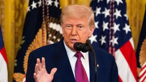 AMERİKA VATANDAŞLARINA YURT DIŞINA ÇIKINCA NASIL PASAPORT TUZAĞI KURUYOR?