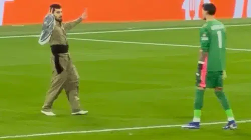 GALATASARAYLI TARAFTARLARDAN TERÖR ÖRGÜTÜ ÜYELERİNE BÜYÜK TEPKİ!