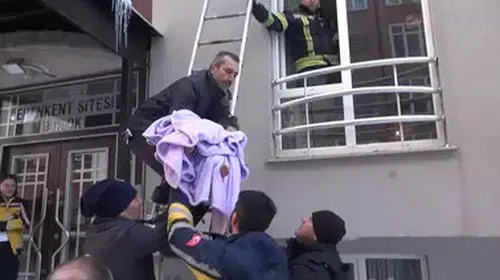 APARTMANDAN GELEN BEBEK SESİ HERKESİ SEFERBER YAPTI!