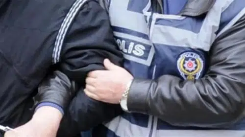 İSTANBUL'DA DEV YASA DIŞI BAHİS OPERASYONU! 3 KİŞİ GÖZALTINDA!