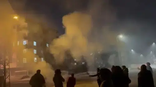 İSTANBUL VAN VE DİYARBAKIR’DA PROTESTO HALEP’DE KUTLAMA VAR!