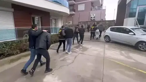 POLİS YASA DIŞI BAHİS OYNAYANLARA GÖZ AÇTIRMIYOR!