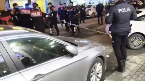 SON DAKİKA! BAHÇELİEVLER’DE UYUŞTURUCU OPERASYONUNDA JANDARMAYA ATEŞ AÇILDI!