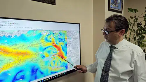"VAN HATTI KARS'TAN İRAN'A KADAR DEPREM AÇISINDAN EN GERGİN YER!"