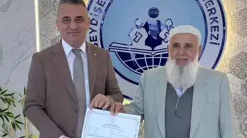 SEYDİŞEHİRLİ CELİL DEDE 84 YAŞINDA OKUMA YAZMA ÖĞRENDİ!