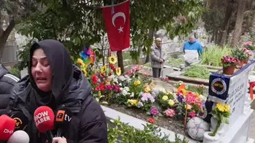 ATLAS ÇAĞLAYAN’IN ANNESİ GÜLHAN ÜNLÜ MEZAR BAŞINDA FERYAT ETTİ!