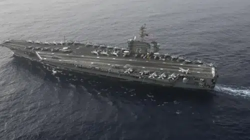 İRAN ABD’NİN ÜNLÜ UÇAK GEMİSİ ABRAHAM LİNCON’U FÜZE İLE VURDU MU?