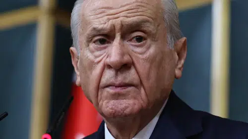 DEVLET BAHÇELİ İRAN’A SALDIRI SONRASI AÇIKLAMASINDA O NEDENE DİKKATİ ÇEKTİ