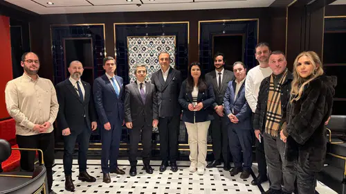 TÜRK-İNGİLİZ GAZETECİLER BİRLİĞİ LONDRA’DA GÜÇLENİYOR!