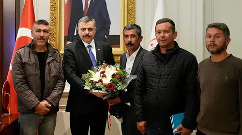 "AK PARTİ İKTİDARIMIZ HER DAİM ÜRETENİN VE EMEKÇİNİN YANINDADIR!"