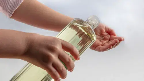 UZMANLAR KOLONYANIN YANICI MADDE OLDUĞUNU BELİRTEREK UYARIYOR!