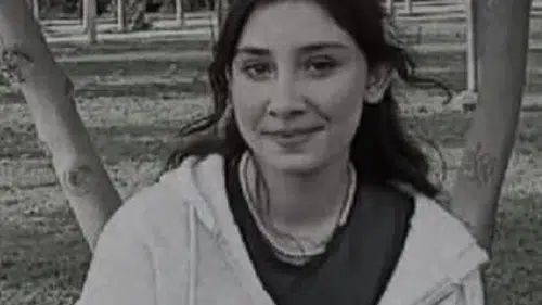 15 YAŞINDAKİ ELANUR ÇAKIR ÜÇ GÜNDÜR HER YERDE ARANIYOR!