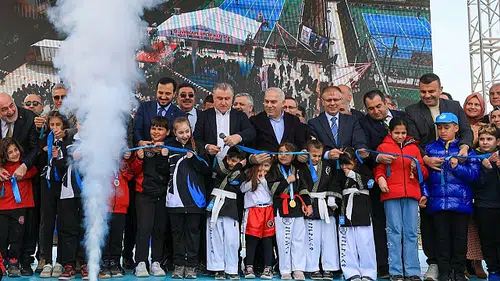 SİLİVRİKAPI’DA 50 DÖNÜM ÜZERİNE KURULU DEV SPOR KÖYÜ AÇILIŞI YAPILDI!
