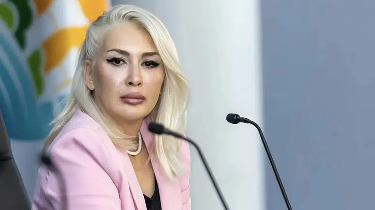 CHP’Lİ MECLİS ÜYESİ DUYGU CANBOLAT’I KİM NEDEN TAKİP EDİYOR?