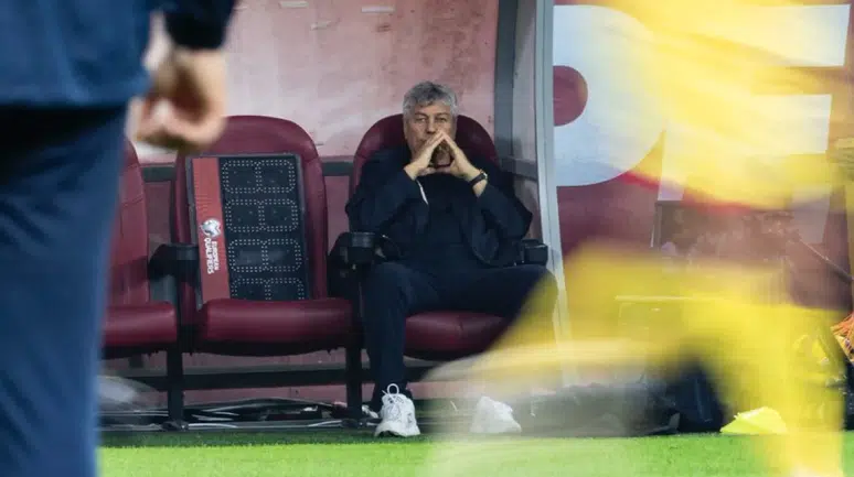 EFSANE TEKNİK DİREKTÖR LUCESCU HAYATINI KAYBETTİ!