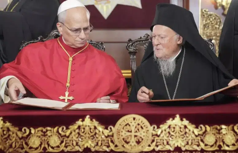 PAPA İLE BARTHOLOMEOS HRİSTİYAN BİRLİĞİ ANLAŞMASI İMZALADI!