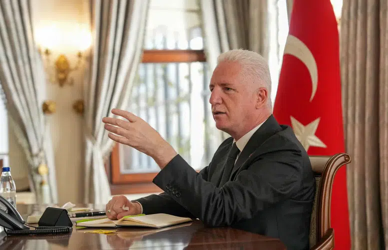 İSTANBUL VALİLİĞİ ŞEHİRDEKİ HANUTÇULARI UYARDI!