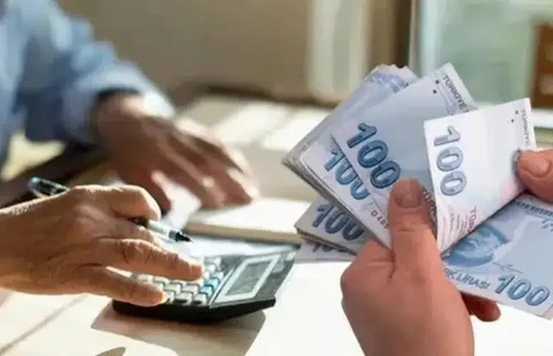 ANAYASA EMEKLİLERİN MAAŞ DURUMUNU GÖRÜŞECCEK!