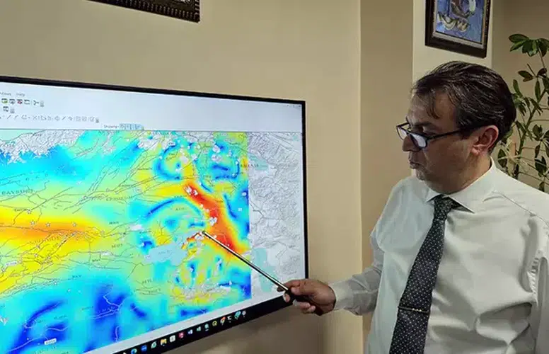 "VAN HATTI KARS'TAN İRAN'A KADAR DEPREM AÇISINDAN EN GERGİN YER!"