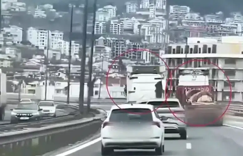 KOCAELİ'DE DAKİKALARCA SOL ŞERİDİ İŞGAL EDEN TIR'A CEZA YAZILDI!