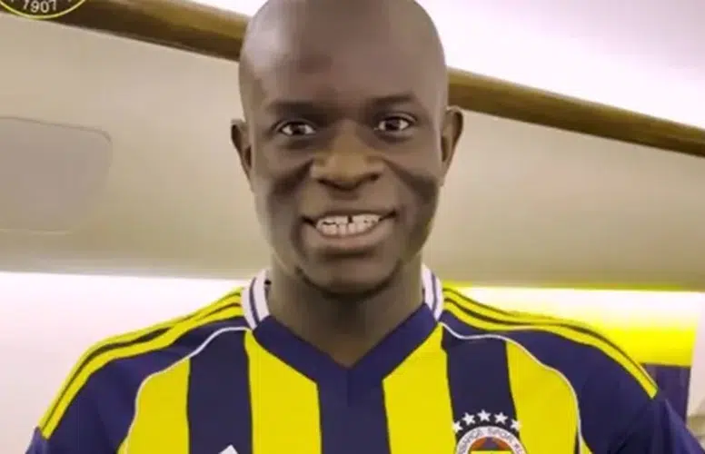 FENERBAHÇELİ MÜTEVAZİ FUTBOLCU KANTE EV SEÇİMİ İLE YİNE HERKESİ ŞAŞIRTTI!