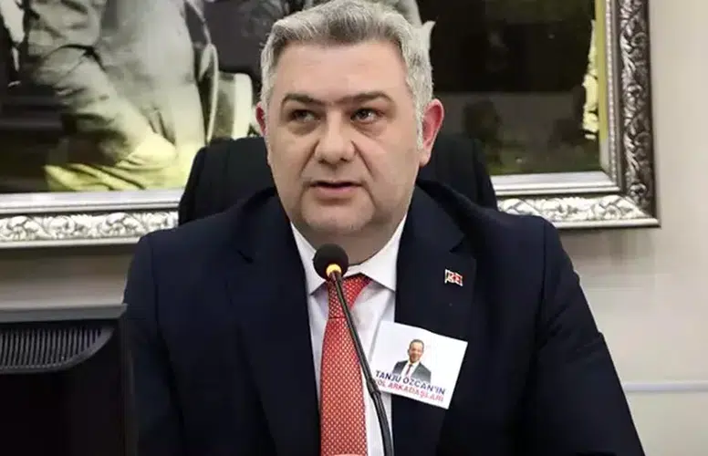 BOLU BELEDİYESİ'NDE ÖZCAN'IN YERİNE BAŞKAN VEKİLİ BELLİ OLDU!