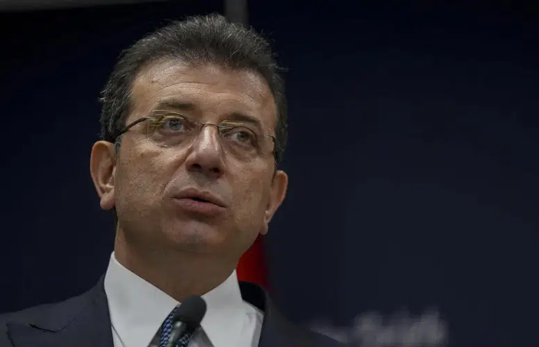 İBB YOLSUZLUK DAVASI’NDA NELER YAŞANIYOR? DURUŞMADAN DETAYLAR!