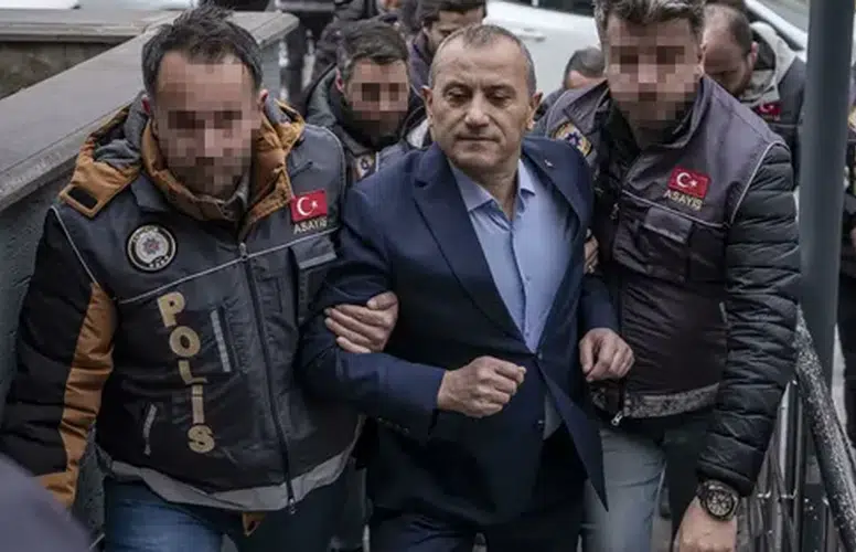 FLAŞ GELİŞME! TUNCELİ ESKİ VALİSİ TUNCAY SONEL ADLİYEYE SEVK EDİLDİ!