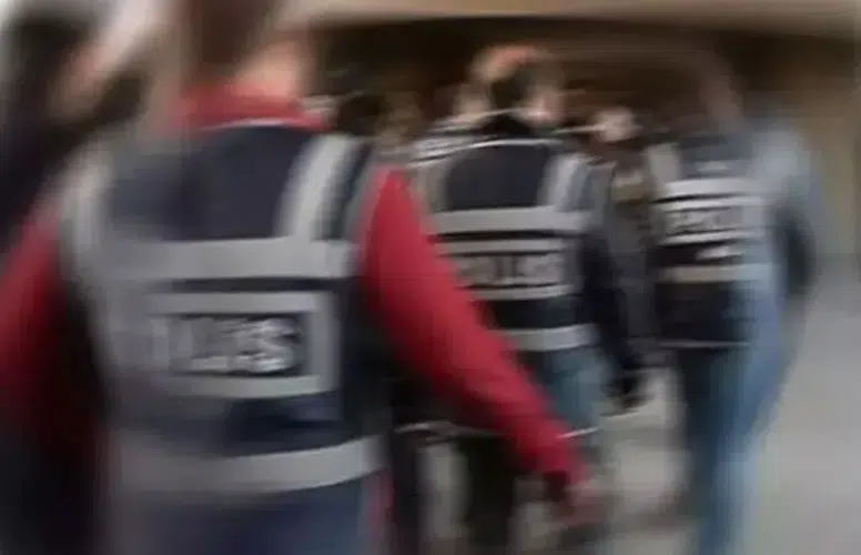 İSTANBUL'DA 50 MİLYON TL'LİK VURGUNDA 7 TUTUKLAMA VAR!