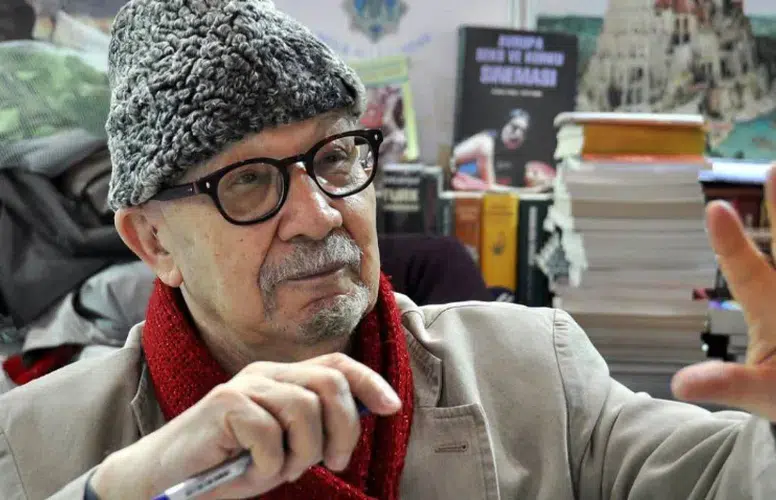 ARAŞTIRMACI VE AKADEMİSYEN YAZAR YALÇIN KÜÇÜK YAŞAMINI YİTİRDİ!