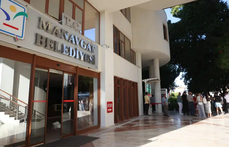 SON DAKİKA! MANAVGAT BELEDİYESİ’NE YENİ OPERASYON YAPILDI!