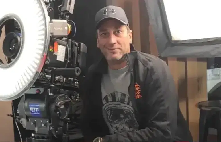 TANINMIŞ YÖNETMEN ALPER SOYKAN YAŞAMINI YİTİRDİ!