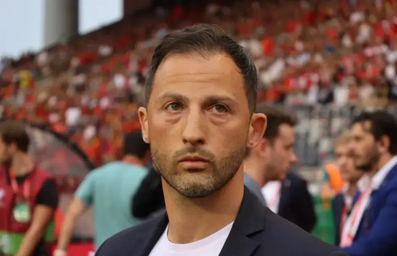 FLAŞ HABER! FENERBAHÇE TEDESCO,TEKNİK EKİBİ İLE MENAJERİ KOVDU!