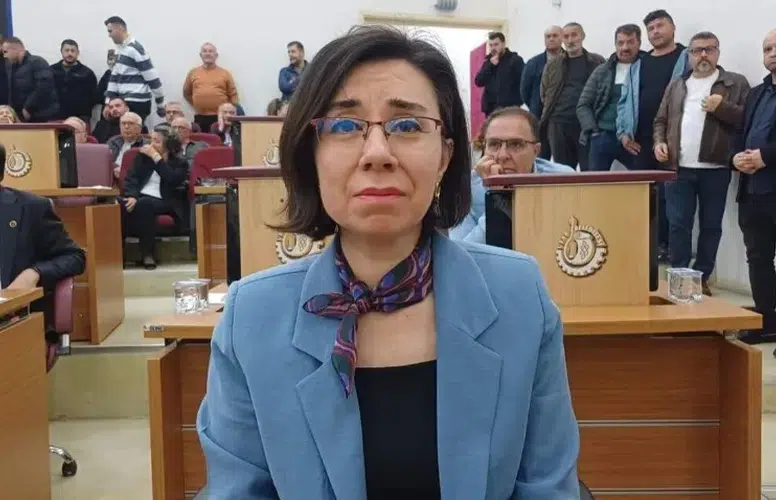 UŞAK BELEDİYE BAŞKANLIĞI'N CHP'Lİ HATİCE TEREKECİ KAZANDI!