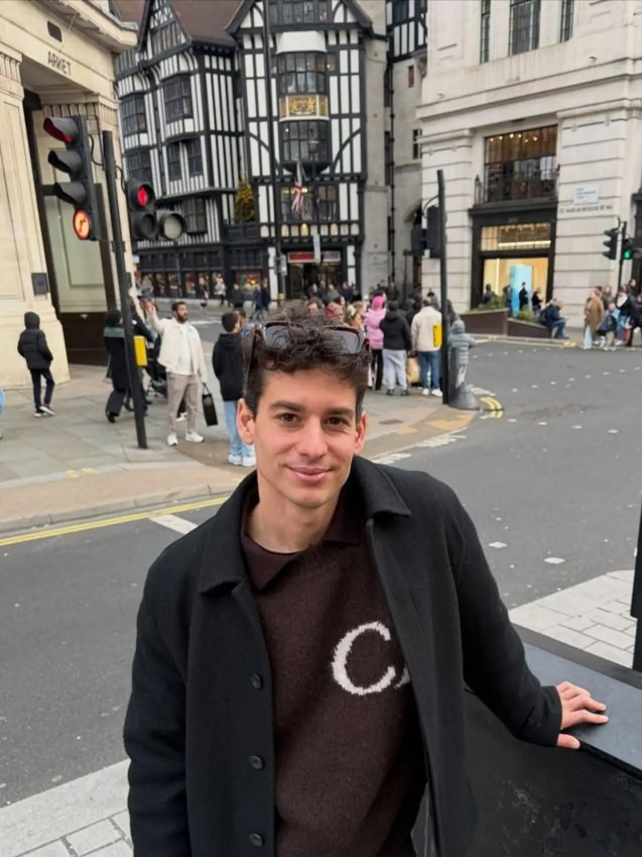 Kaçamak bitti, aşk geldi! Ünlü çiftten kalpleri yerinden oynatan görüntüler! - Sayfa 2