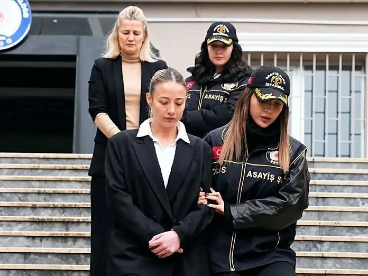 Aleyna Kalaycıoğlu cinayet gecesini anlattı: Kadayıfçıoğlu cama vurdu ardından silahı çıkardı… - Sayfa 2