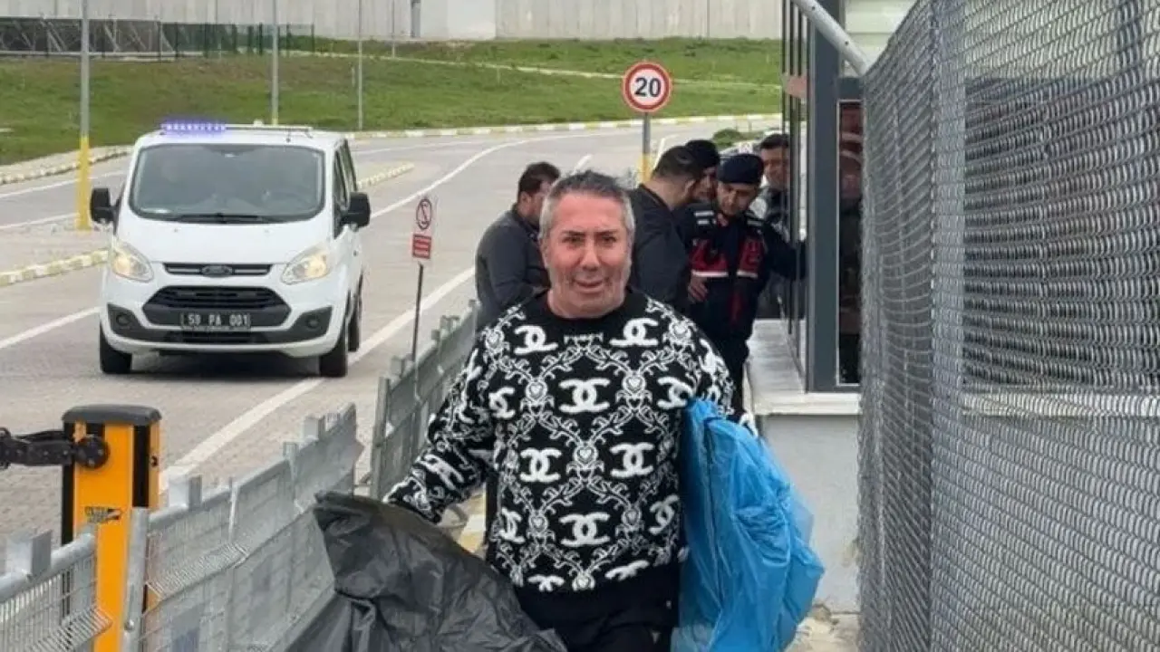 Cezaevinden çıkan Murat Övüç'ten radikal karar: Tarzını değiştirdi! - Sayfa 2