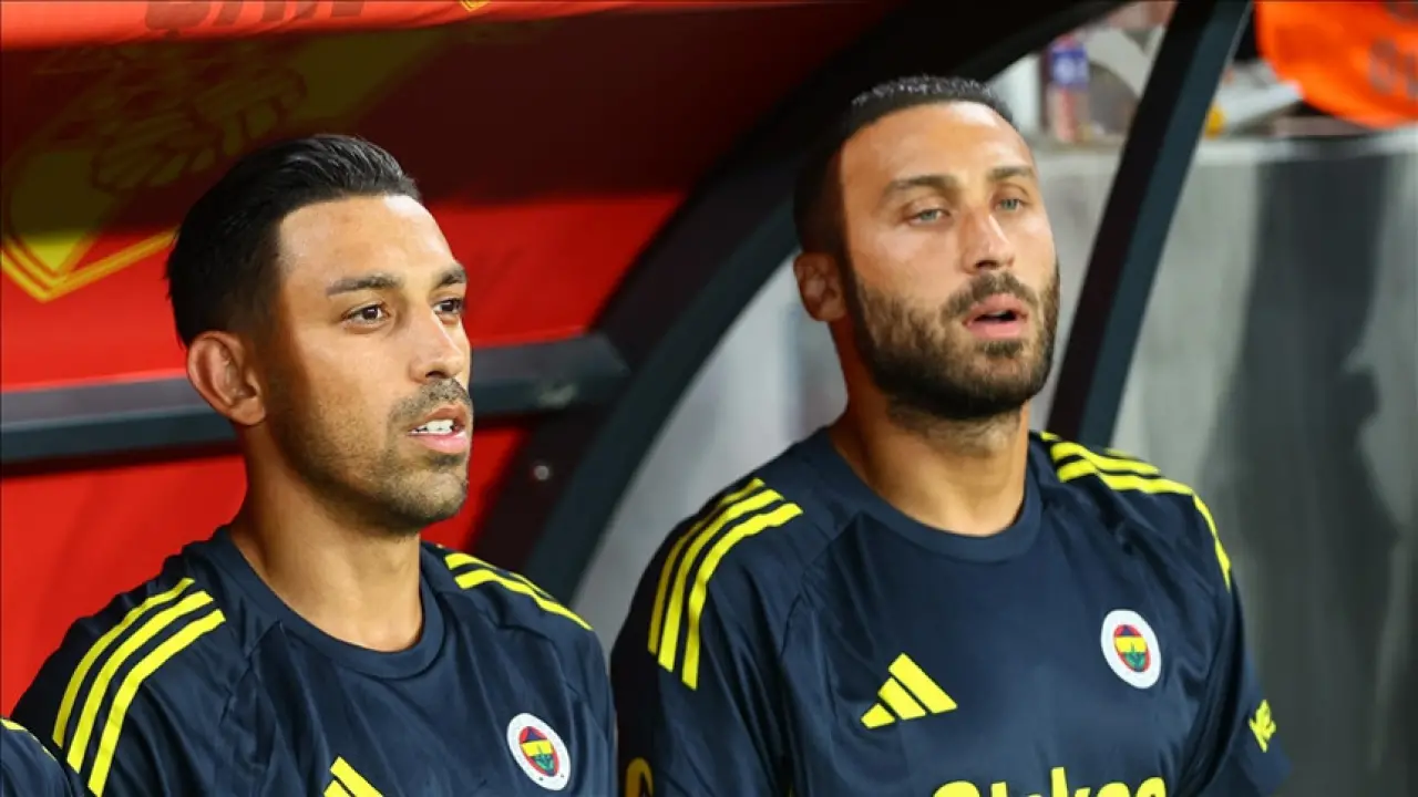 Fenerbahçe'de bir oyuncu daha kadro dışı bırakıldı!