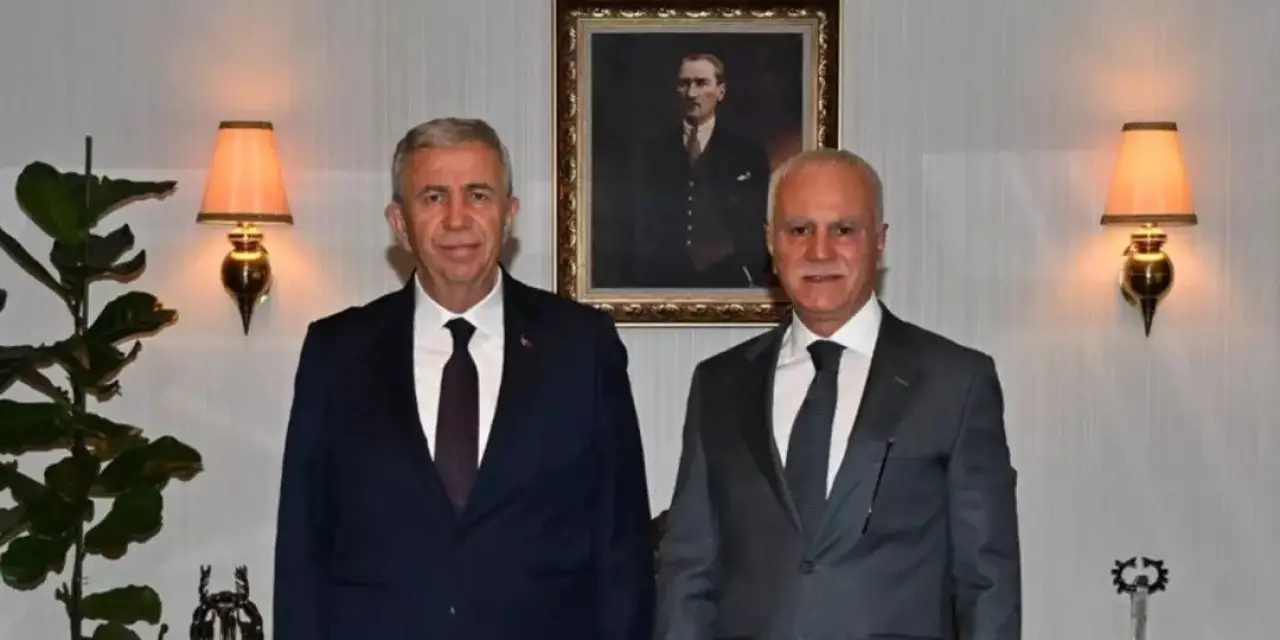 İYİ Parti’den ayrılan Koray Aydın’ın yeni adresi CHP mi olacak? Mansur Yavaş devreye girdi... "CHP'ye geçersem tepki çeker miyim?" - Sayfa 1