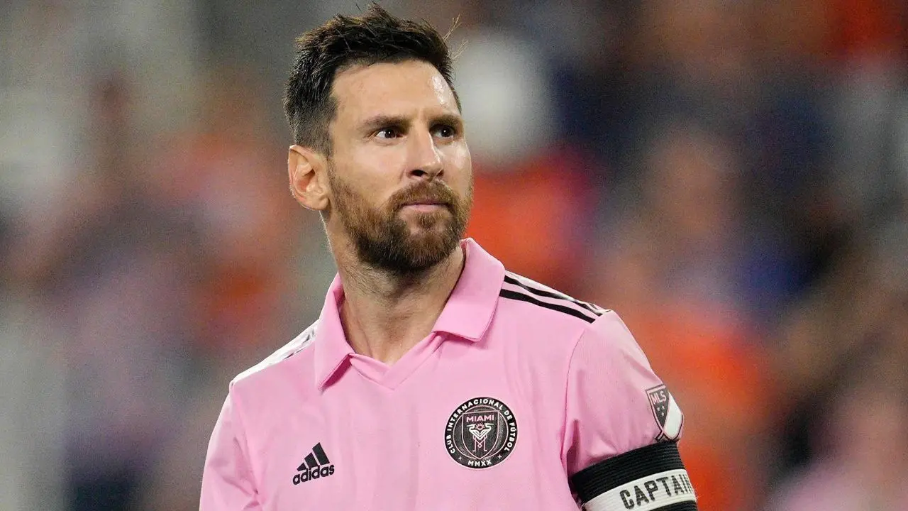 Lionel Messi Galatasaray'a geliyor! Türk futbol tarihine geçecek transfer için operasyon başladı: Taraftarlar havalara uçtu - Sayfa 10