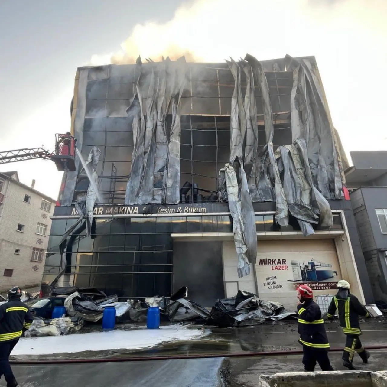 Facia sonrası patron firarda: Kocaeli Dilovası'nda 6 kişiye mezar olan parfüm fabrikasının işletme sahibi sırra kadem bastı! - Sayfa 4